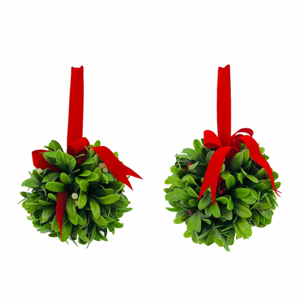 Promo 𧨠Assorted Kissing Ball Artificial Mistletoe Wall Décor by Ashland® π 3 Promo 𧨠Assorted Kissing Ball Artificial Mistletoe Wall Décor by Ashland® π