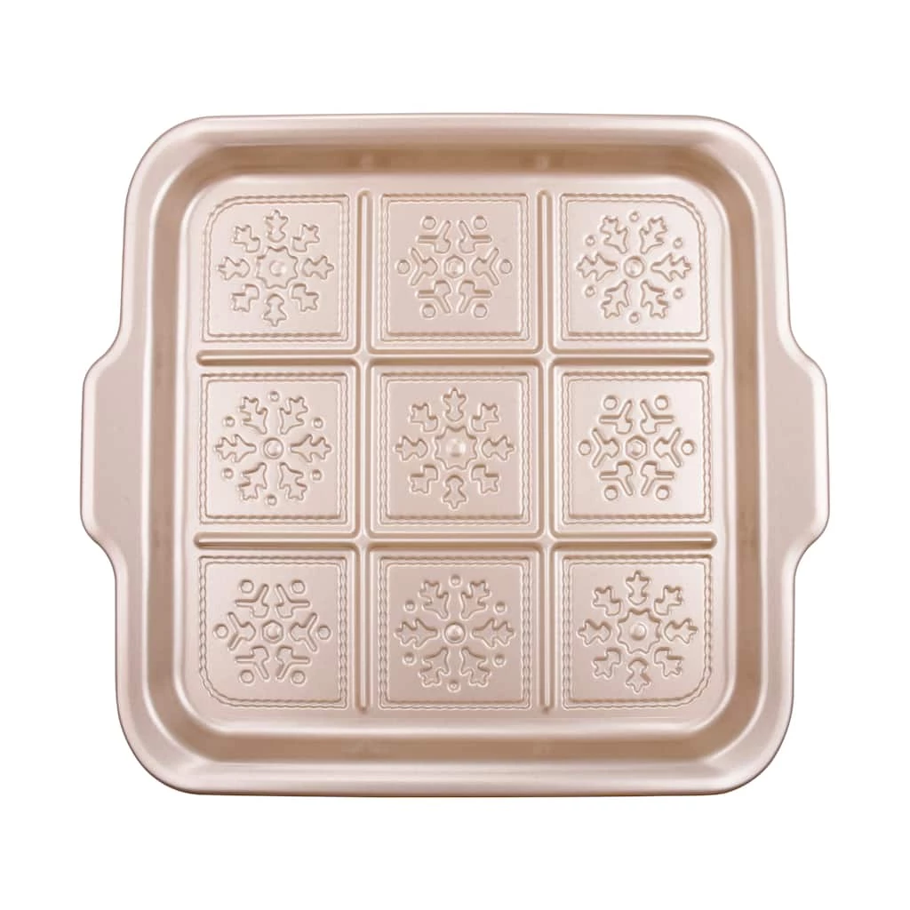 Brand new π― Snowflake Shortbread Pan by Celebrate It® π― 4 Brand new π― Snowflake Shortbread Pan by Celebrate It® π― - Image 2